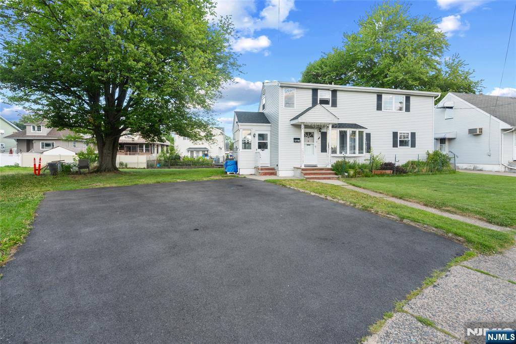92 Anderson Avenue - Photo 2