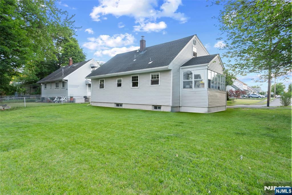 92 Anderson Avenue