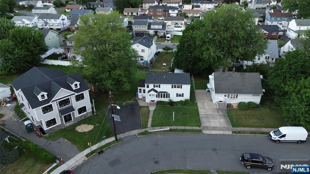 92 Anderson Avenue