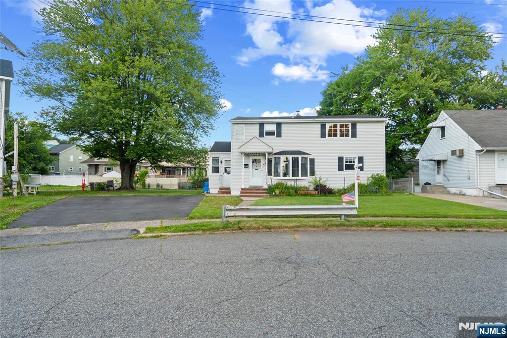 92 Anderson Avenue