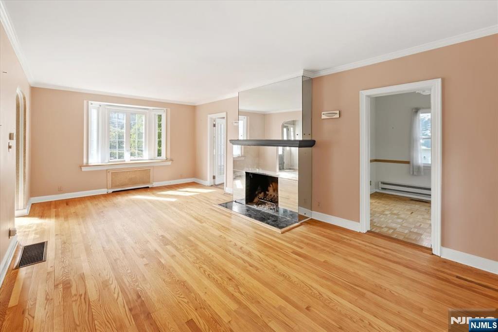 549 Lincoln Avenue - Photo 4