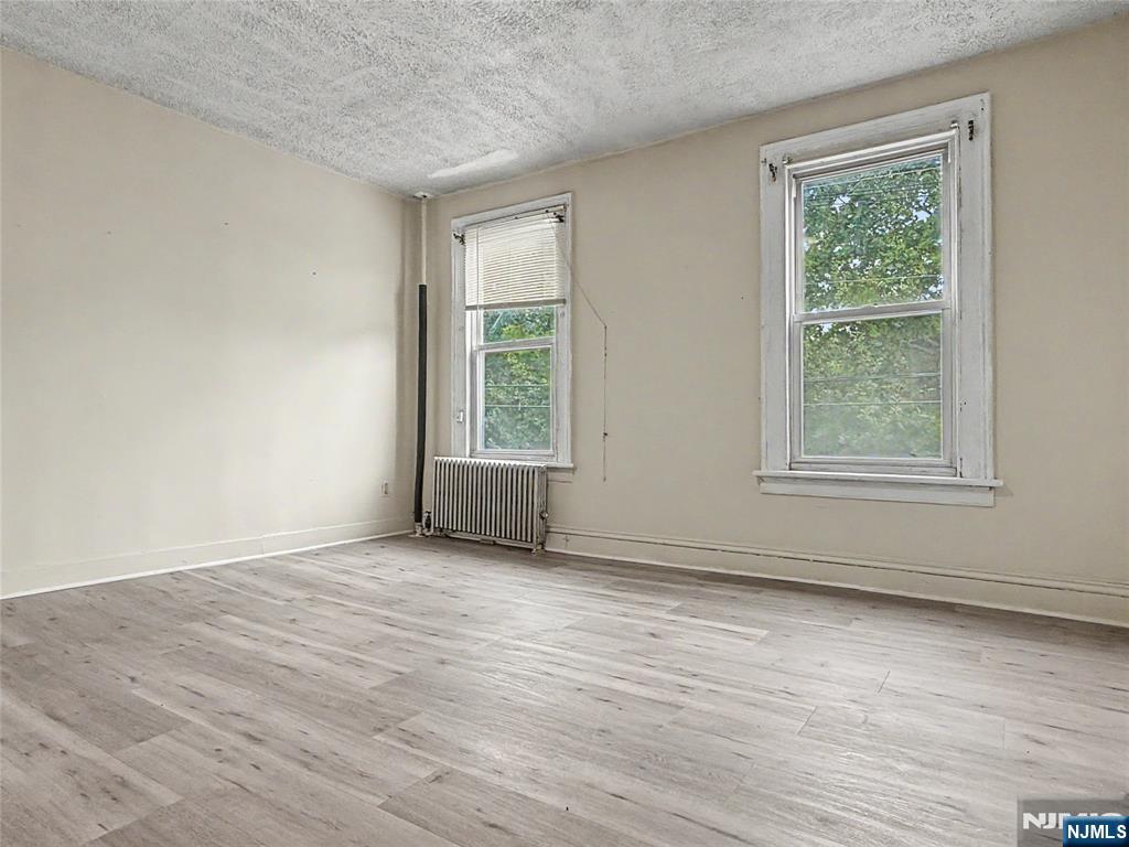 345 15th Avenue - Photo 3