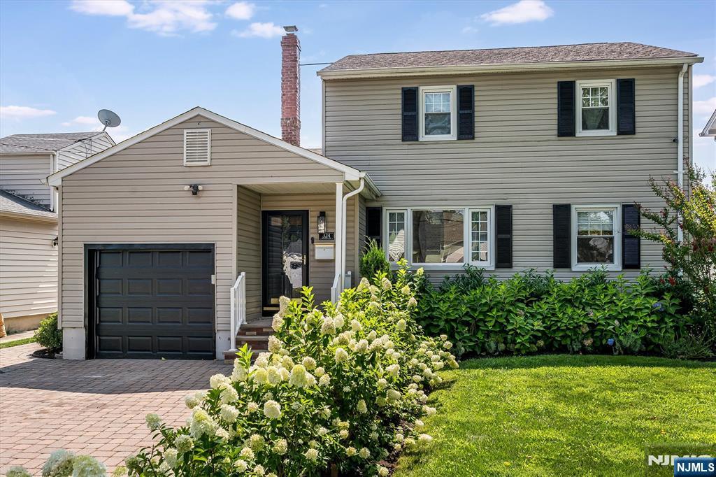 Photo 3 of Single family home for sale at 324 Jackson Ave, Scotch Plains, NJ 07076 | MLS# 26032996 | Listing updated on 2026-09-16