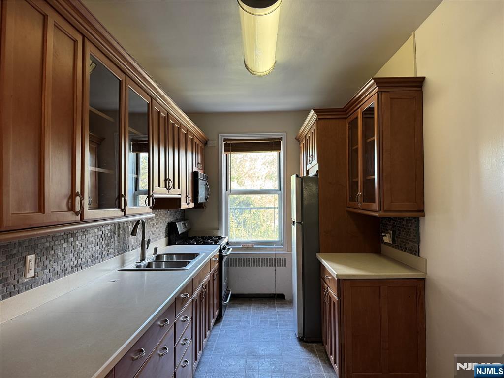 985 Teaneck Road 3K - Photo 4