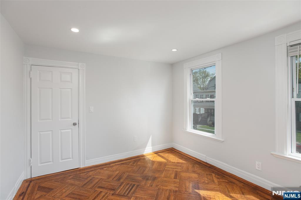 108 Thomas Street