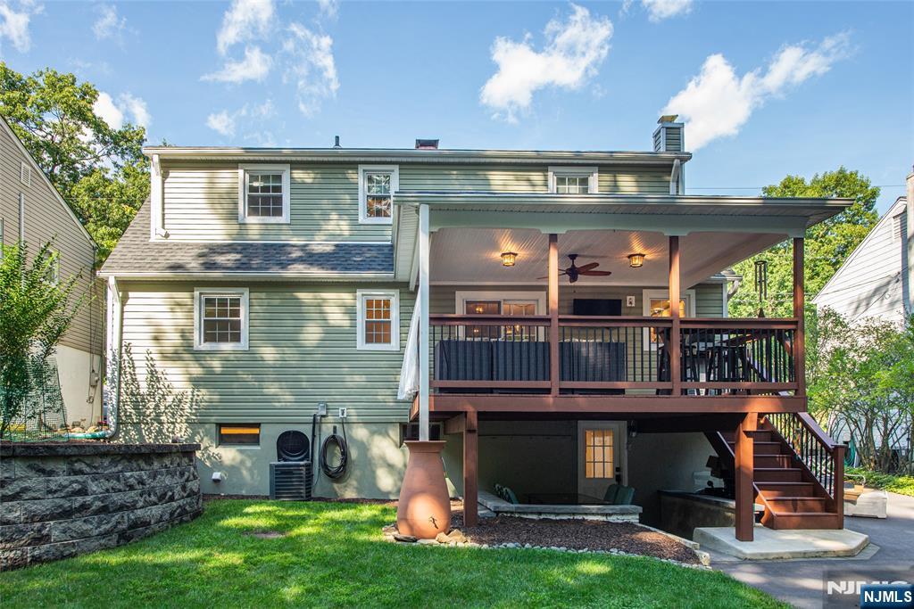 48 Oneida Avenue