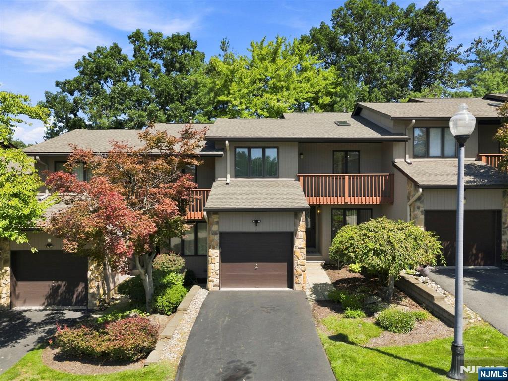 5 Wedgewood Drive - Photo 1
