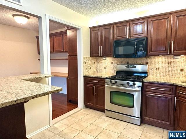 303 Linden Street 303 - Photo 2