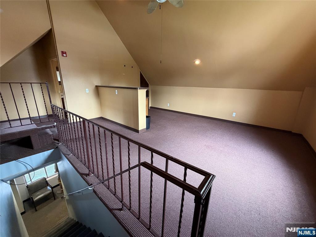 323 Union Avenue - Photo 3