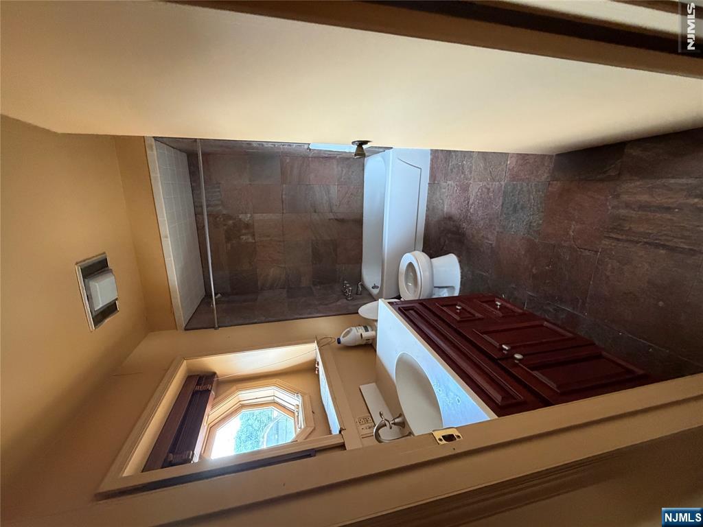 323 Union Avenue - Photo 4