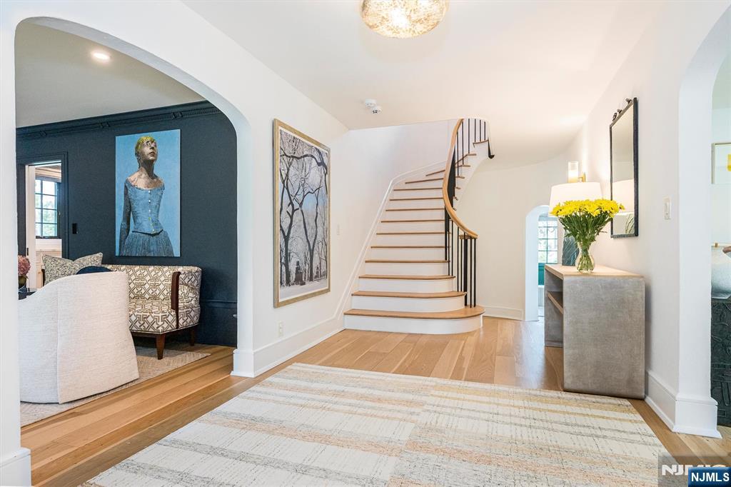 495 Ridgewood Avenue - Photo 4