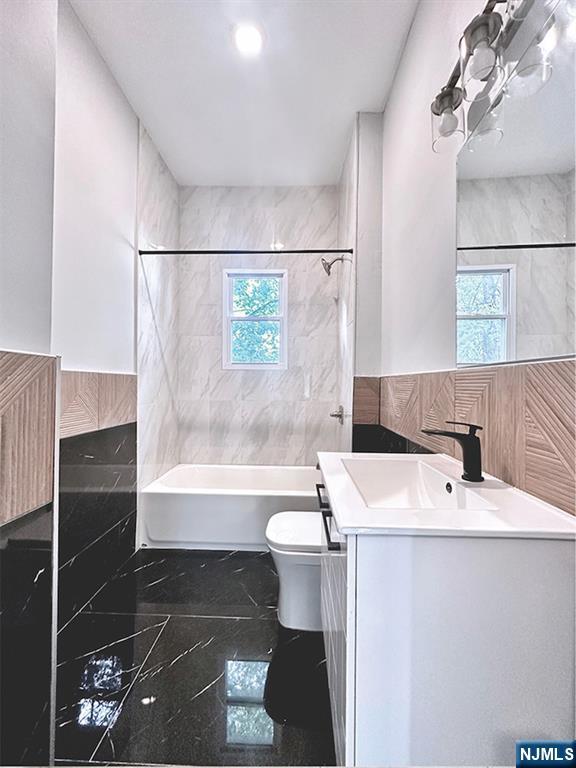 21 Hancock Avenue #3