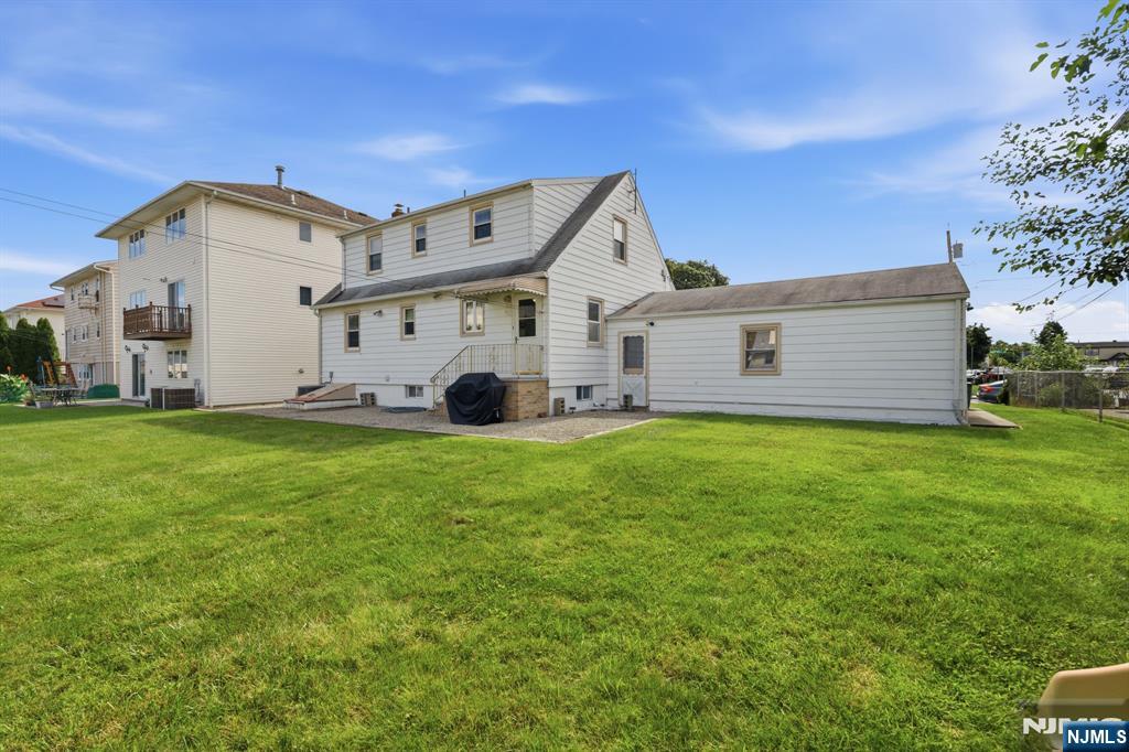 120 Campbell Avenue