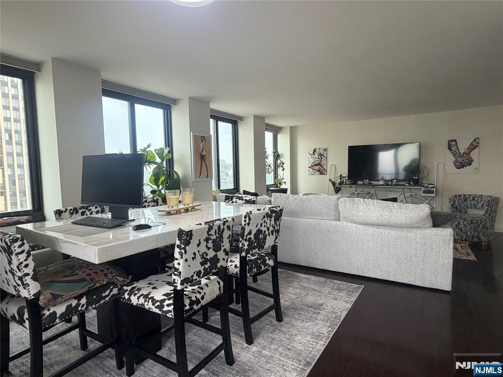 300 WINSTON Drive 616 - Photo 5