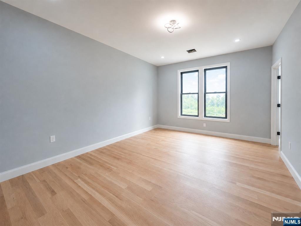 412 Gregory Road