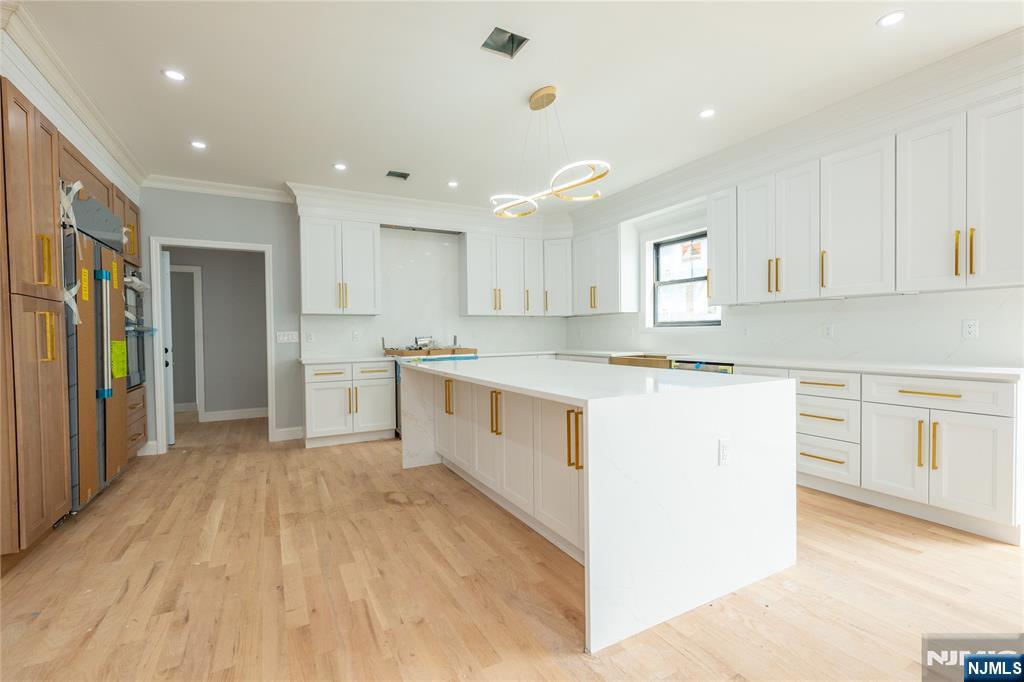 412 Gregory Road