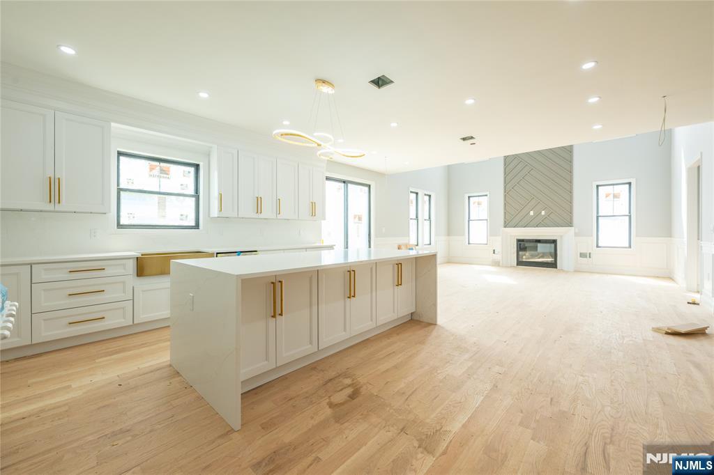 412 Gregory Road