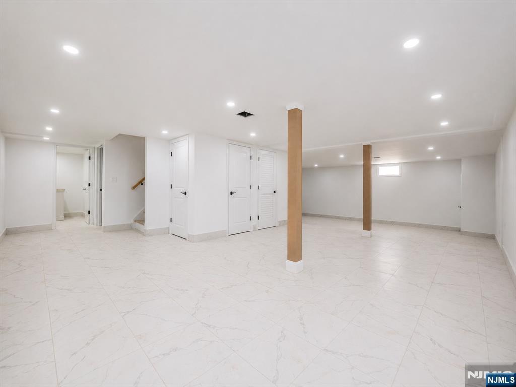 412 Gregory Road