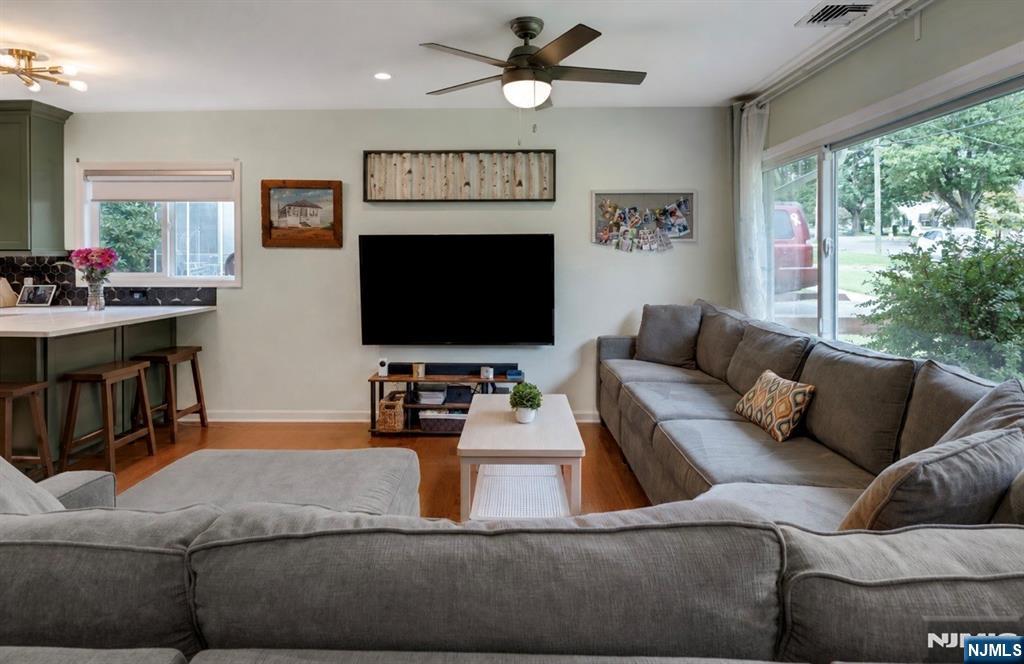 35 Sunrise Terrace - Photo 1