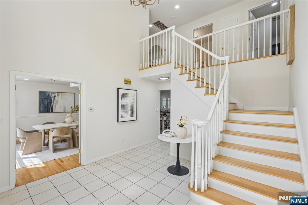 Photo 3 of Single family home for sale at 15 Bethany Cir, Closter, NJ 07624 | MLS# 26033103 | Listing updated on 2026-09-19