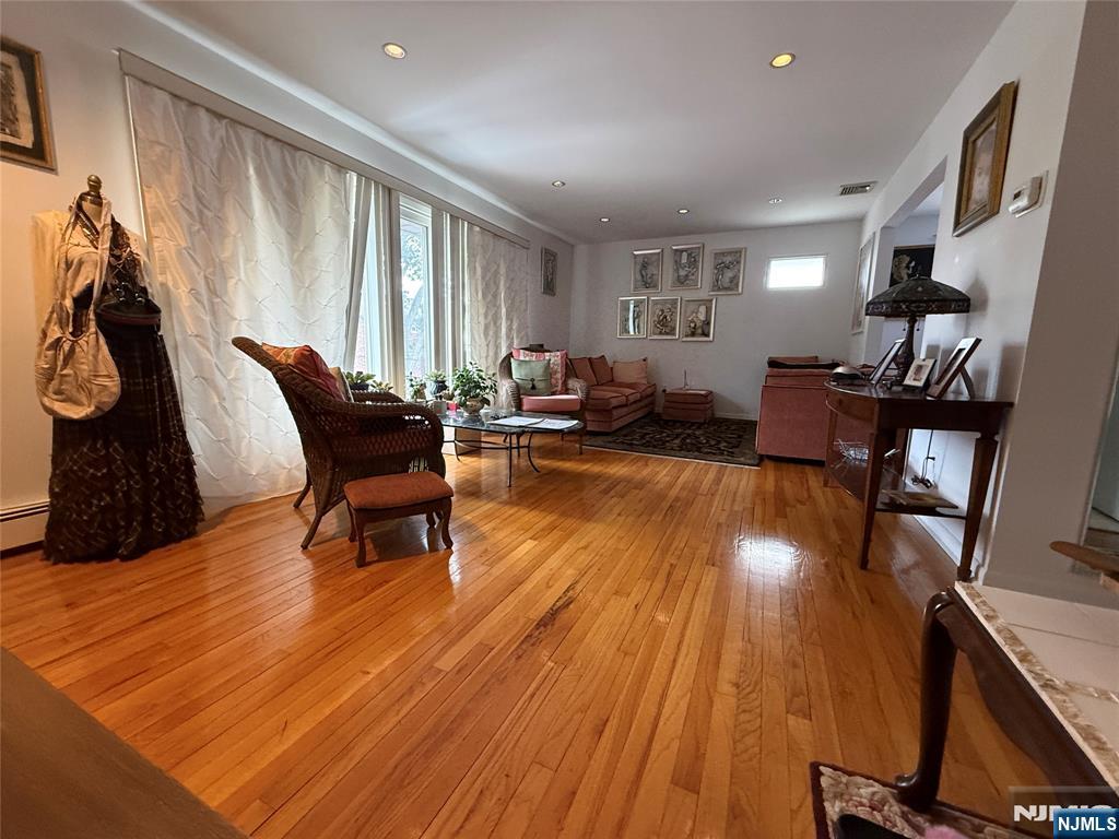 2457 8th Street