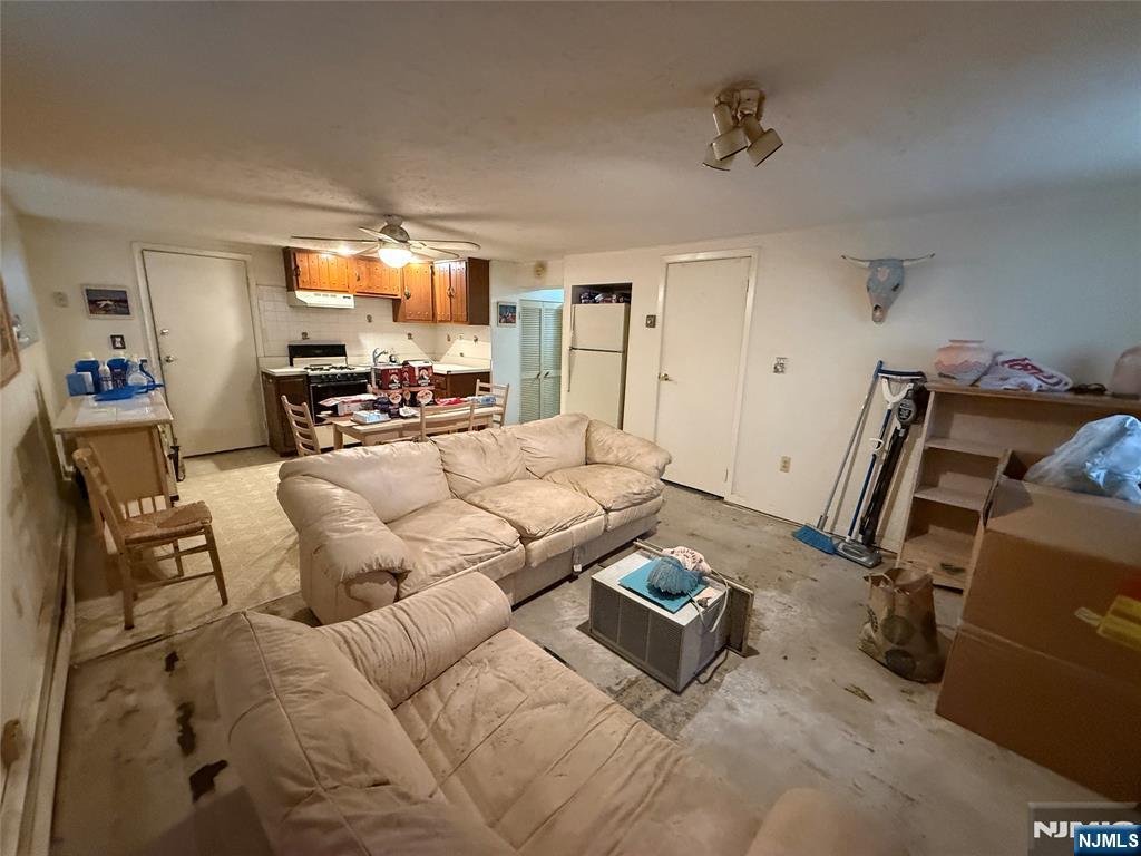 2457 8th Street