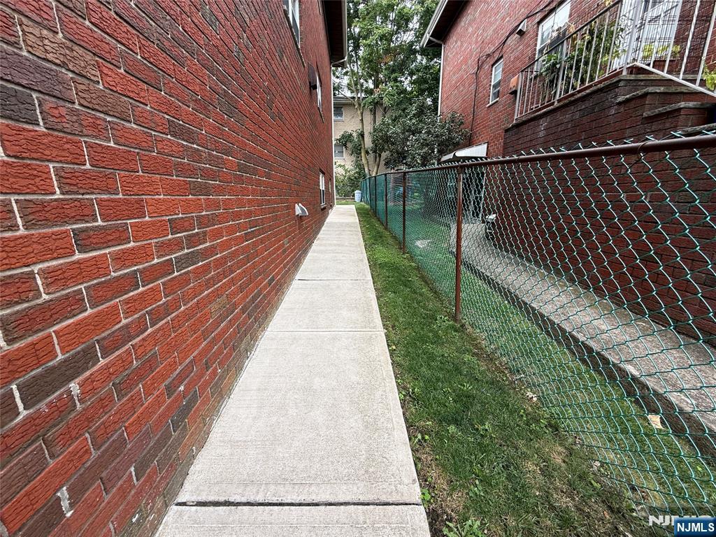2457 8th Street