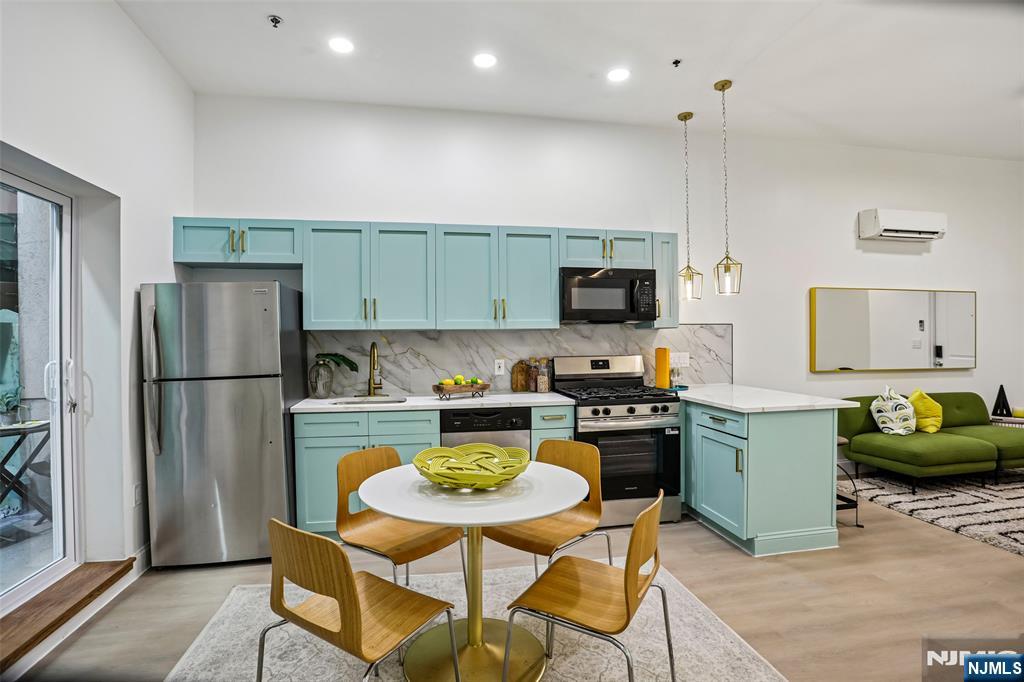 320 62nd Street #101