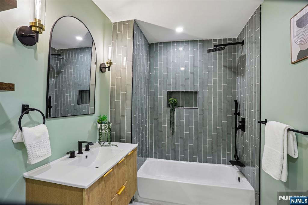 320 62nd Street #101