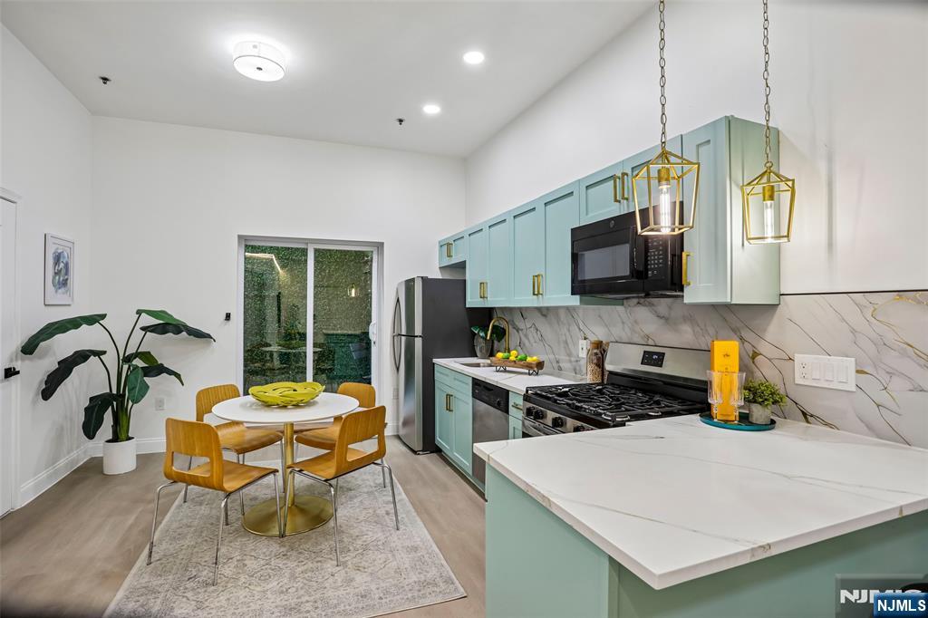 320 62nd Street #101