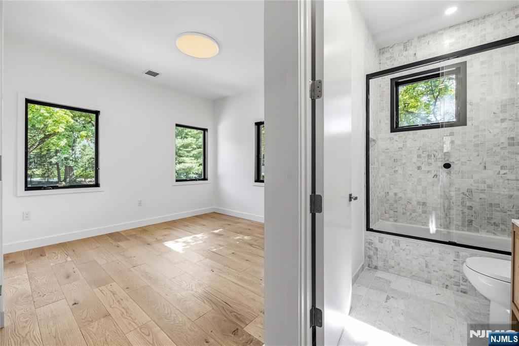125 Hudson Avenue — photo 29