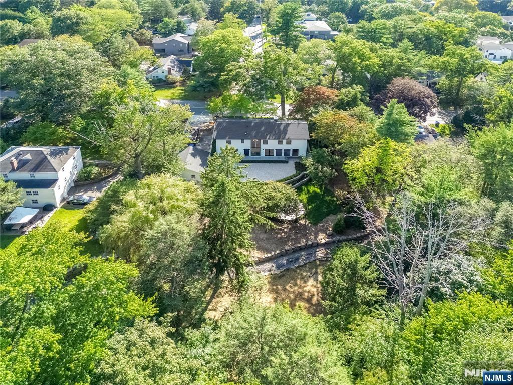 125 Hudson Avenue — photo 45