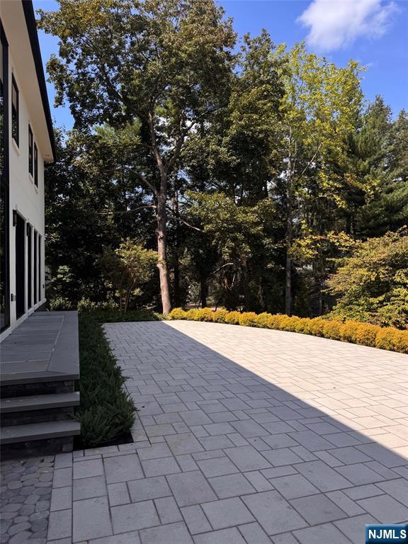125 Hudson Avenue — photo 48