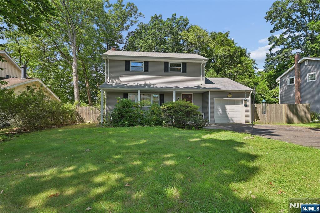 91 Legion Pl, Hillsdale, NJ 07642