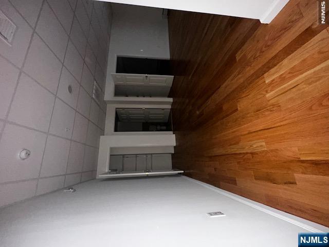 77 Prospect Avenue 1.L - Photo 3