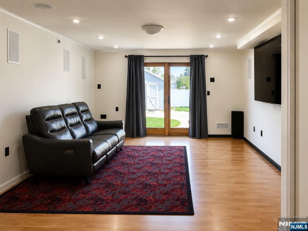 24 Park Avenue - Photo 4