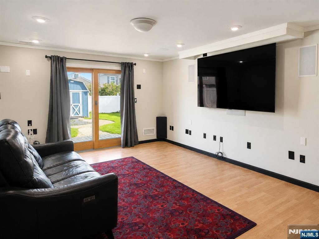 24 Park Avenue - Photo 5