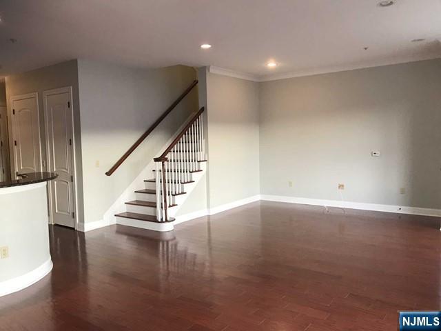 2303 The Plaza 2303 - Photo 3