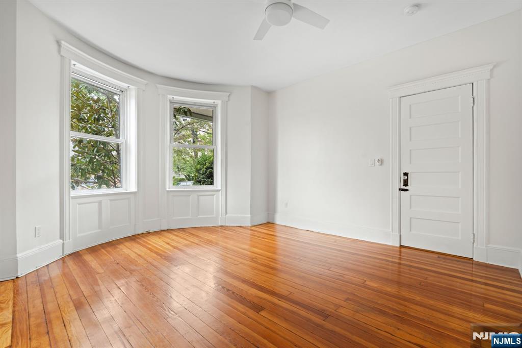 114 Shippen Street - Photo 3