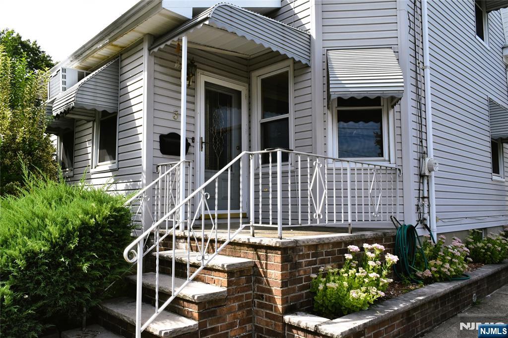 3 Linden Avenue
