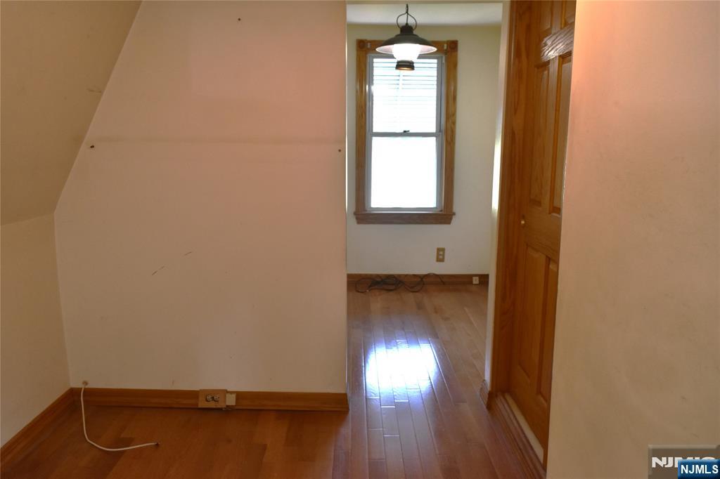 3 Linden Avenue