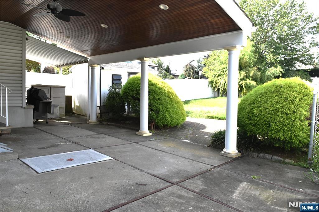 3 Linden Avenue