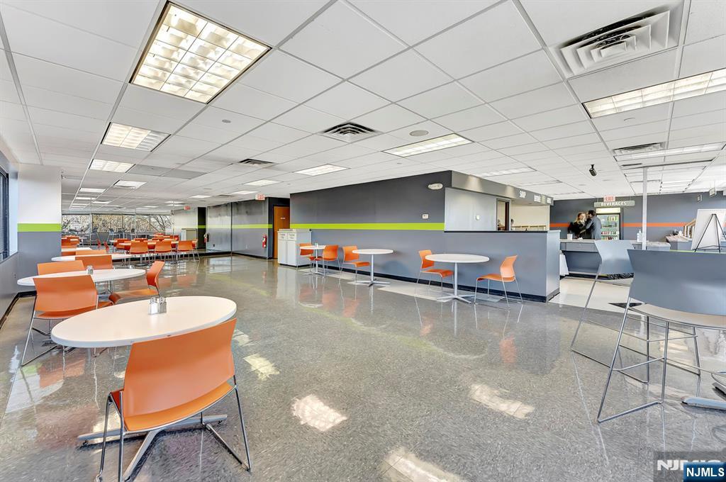 2200 Fletcher Avenue Cafeteria - Photo 2