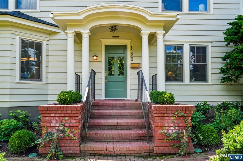 150 Gordonhurst Avenue - Photo 3