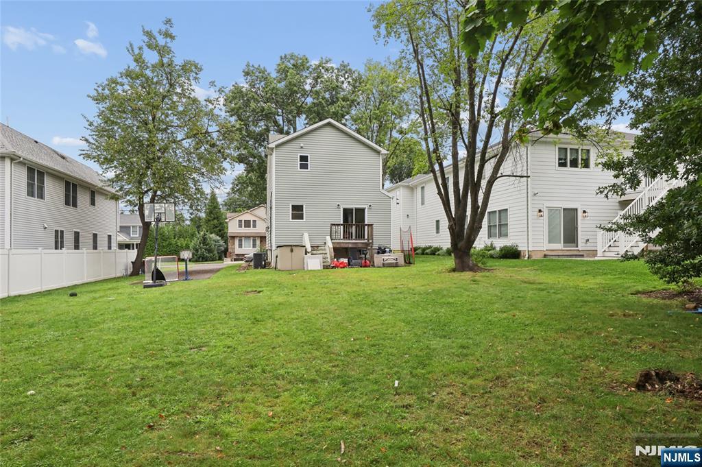 56 Hallberg Avenue
