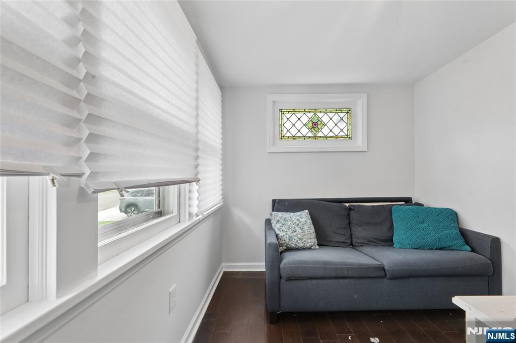 56 Hallberg Avenue - Photo 4