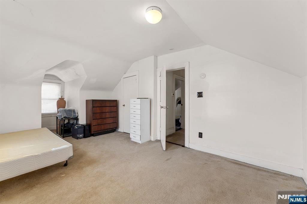 78-80 Girard Place