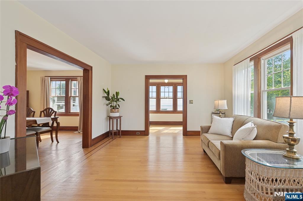 Photo 4 of Single family home for sale at 656 Orchard St, Oradell, NJ 07649 | MLS# 26033174 | Listing updated on 2026-09-17
