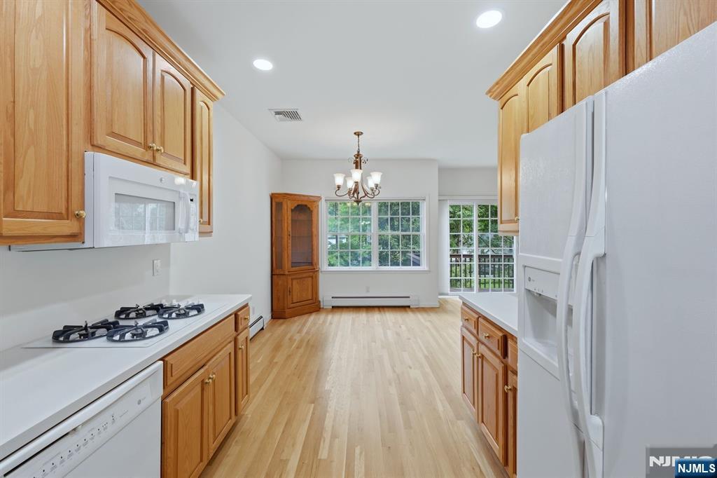 156 Stonegate Trail - Photo 5