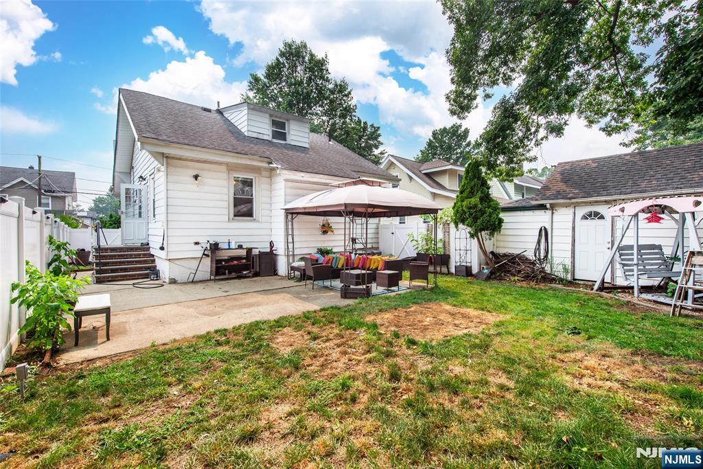 161 Walnut Ave, Bogota, NJ 07603